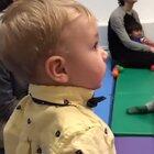 A baby’s reaction to hearing the violin for the first time