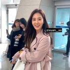 Yuri recognizing a fan 