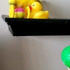 Patch attacking bird toys 🤣