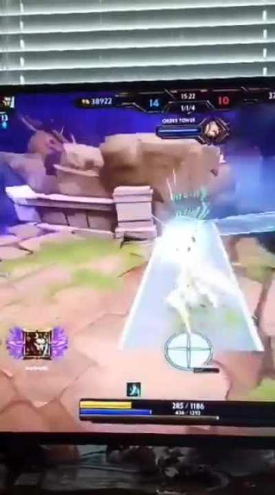 The ole 360 getting chased down lane panic ult. Classic.