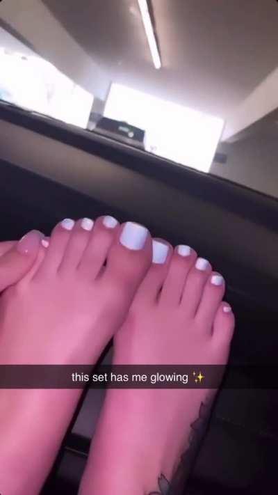 Danielle Bregoli feet 
