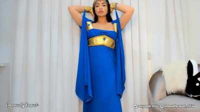 Afrodite sedenta para um sexo escolheu um mortal para fazer tudo com ela! Sorte dele não é mesmo? Nossa princesa Emanuelly Raquel ❤️ mergulhou na mitologia de um jeito gostoso. Assine o Onlyfans, Privacy e FanCentro, mime ela e receba esse vídeo na DM por