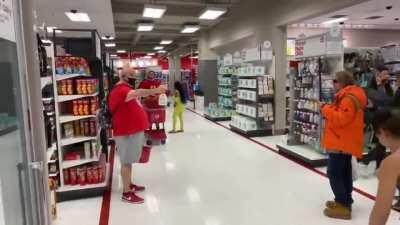 Karen: “I will arrest you for that”