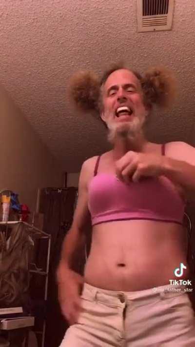 Signs you need to put your aging parent in a home: video example