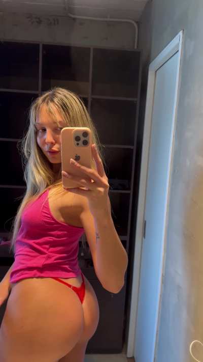 Come closer, and I’ll show you everything my ass can do..