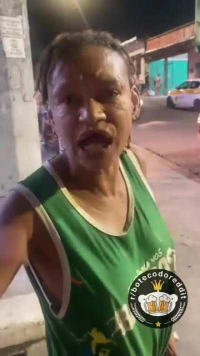 Desculpa, nasci assim...