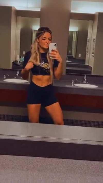 Taynara conti