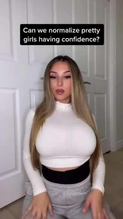 Busty latina in a tight white top 🤤