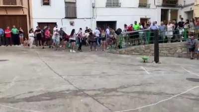 WCGW having a wheelbarrow throwing contest