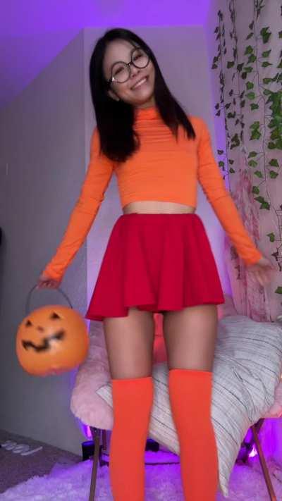 Trick-or-treat :) Give me something good to eat :P~