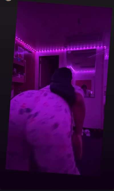 Tori phat juicy jiggly ass