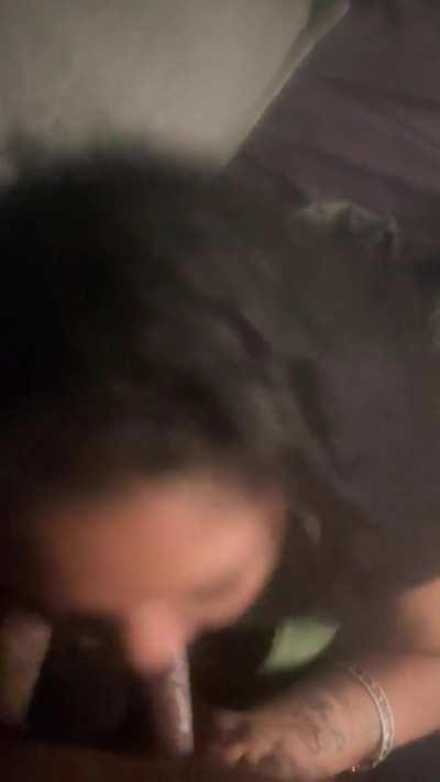 South west Philly thot gets ashes plucked on her while eating dick #phillythotwatcher