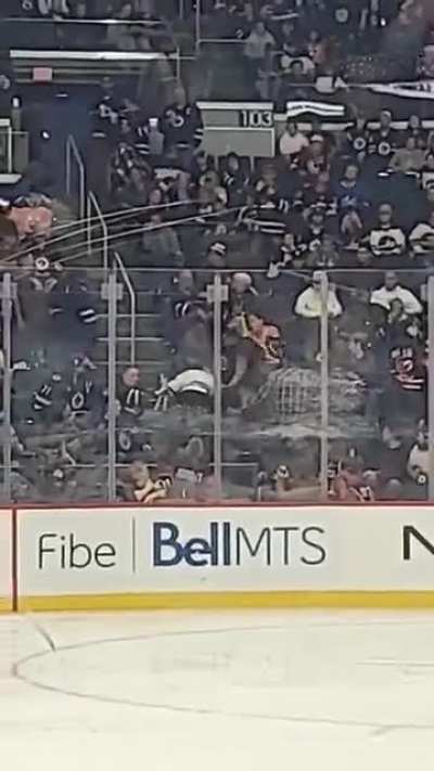 Jets vs Oilers crowd fight