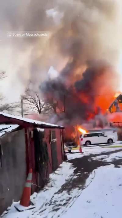 Massive Fire Leads to Fireworks Explosion in Spencer, MA – Firefighters Battle Icy Conditions