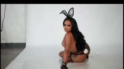 DreamDoll & Ari: Tits Out Ass out pt 2 (Bts)