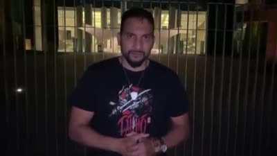 Avocadolf und die Zecke