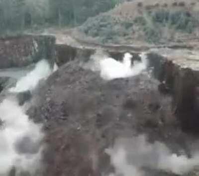 Aquele momento em que você chega em casa e vem o alívio...