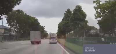 Wait for it, idiot failed the lane change and chases car for braking game