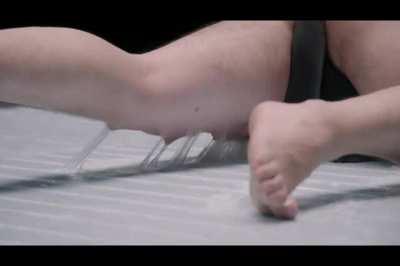 The Sumo Wrestler and a sticky floor