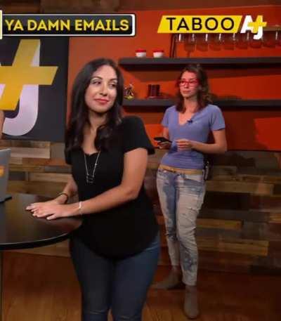 She a thickie and she knows it...