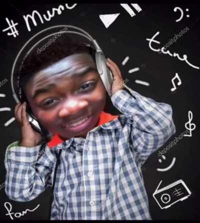 How lil niggas be when they listen to Location by carti 😂💀