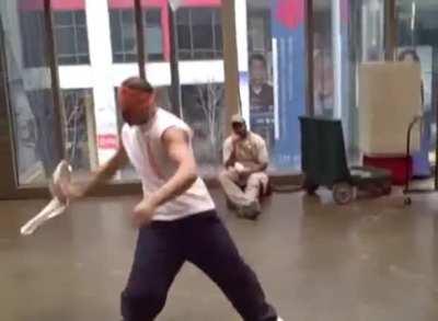 The extraordinary way in which this man can stretch pizza dough