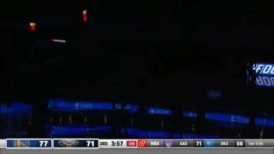 [Highlight] The lights go out in smoothie king arena