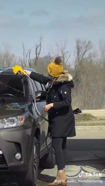 huh... she deserves a smoke break after this job well done