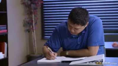 Sneaky Teacher Gets Her Pussy Licked By Student