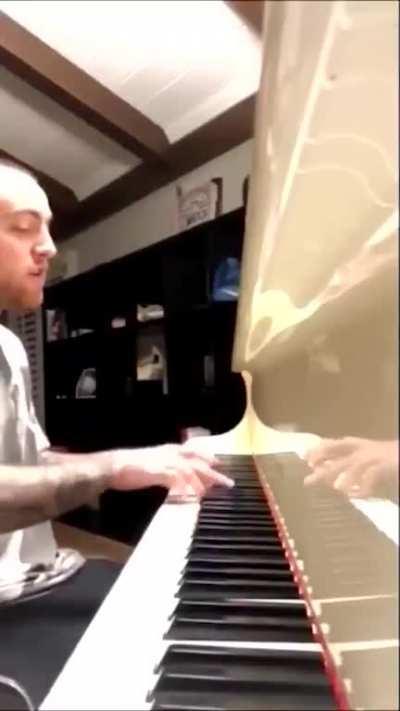 Once a day on a piano🖤