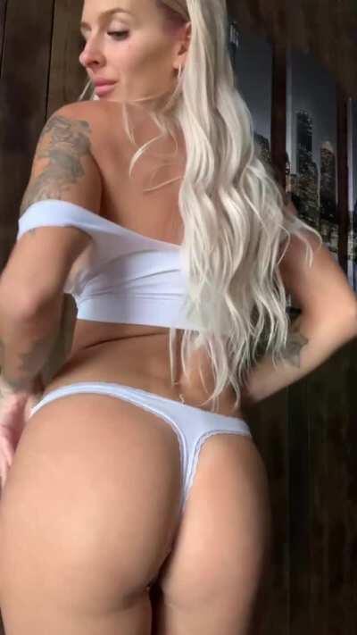 hey)) have a nise day friends))))