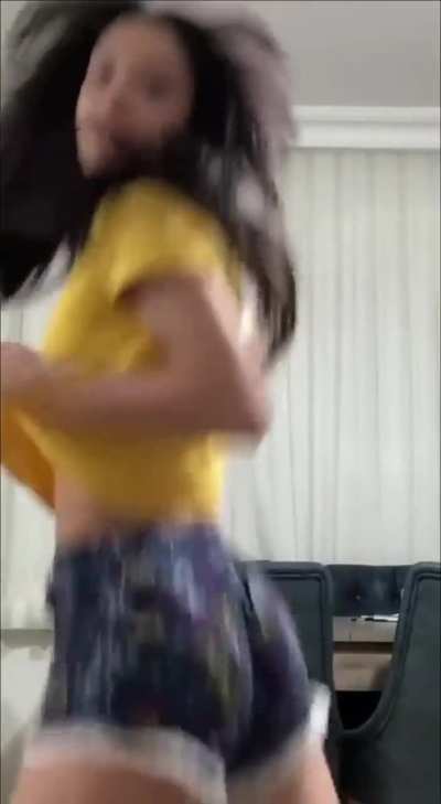 Atavratmiyav (Merve Cin)