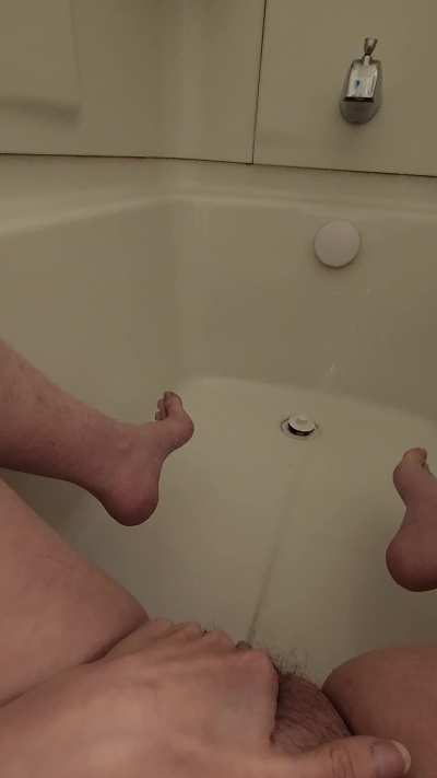 Fresh clear pee fountain today! My bladder was so full!!