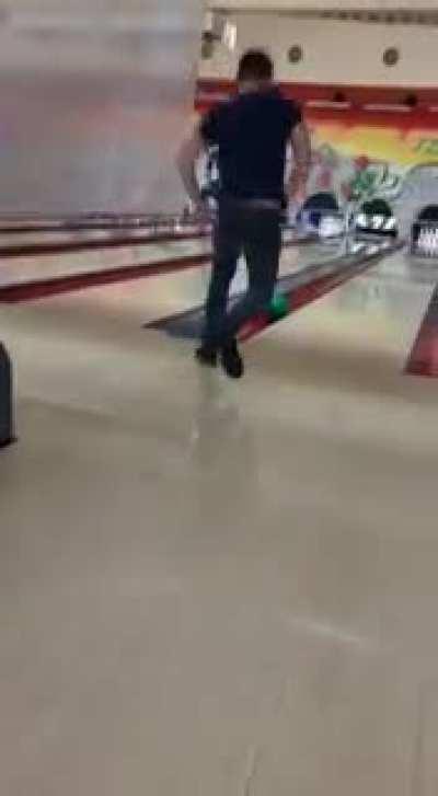 WCGW Drunk Bowling