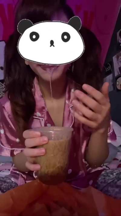 19 year old fills her boba cup (dm if you wanna buy)