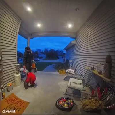 I hope your trick or treat session is as exciting as this kid's. Happy Halloween!