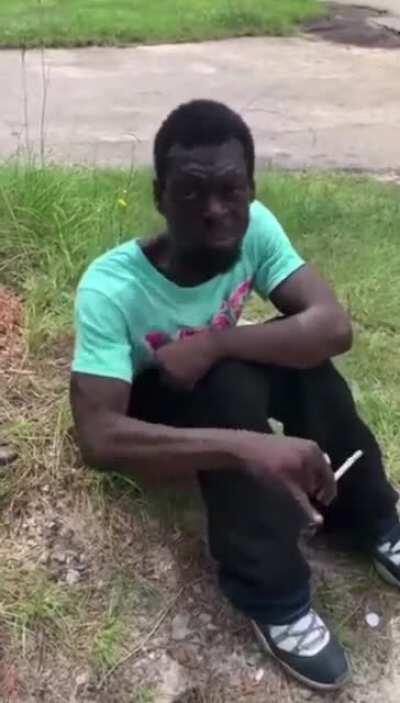 auntie told me to come outside and check on cuzzo lmao that nigga trippin off them jiggas