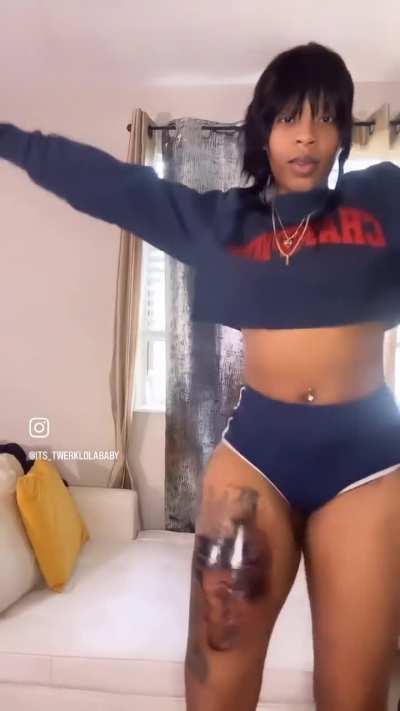 Twerklolababy 🍑🍰
