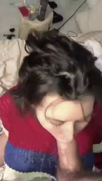 She knows what she’s doing… I need some head like this right now