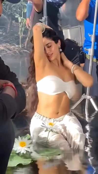 Jhanvi kapoor 