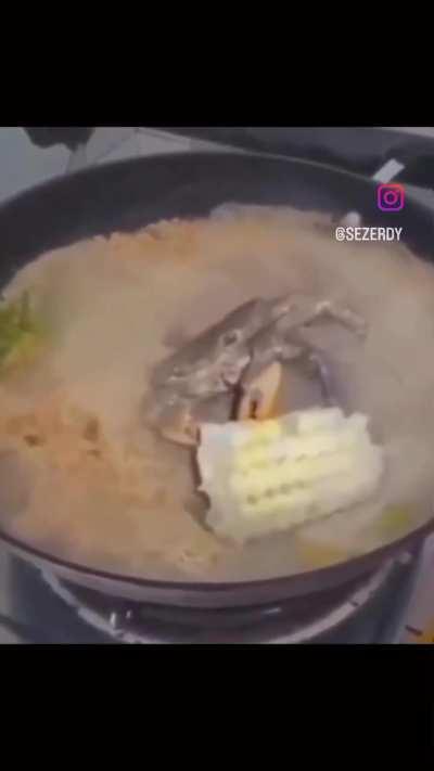 Bro is spamming heal.🗿