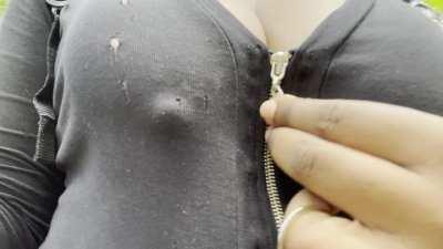 Hiking without a bra is better than with one 😜