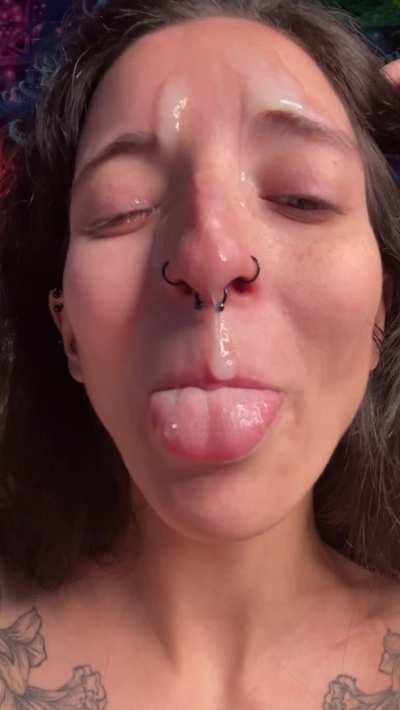 Bring your friends over so everyone can cum on my face