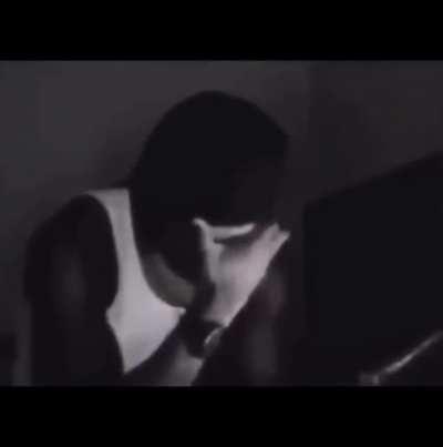 How grunts be after the chat gets put on sub mode