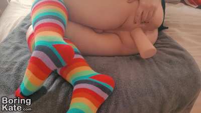 Hi again, cuties!! Horny caption goes here! 😘