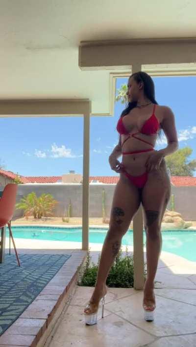 Curvy in all directions