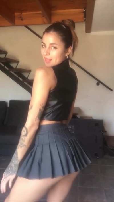 how's my short skirt?