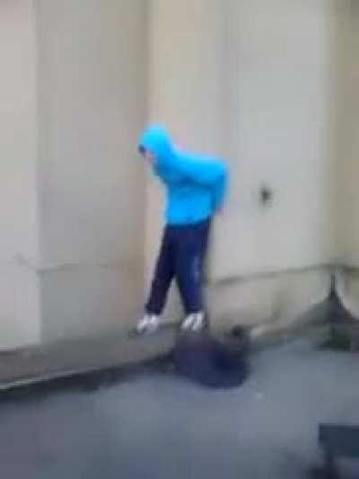 WCGW jumping off a roof