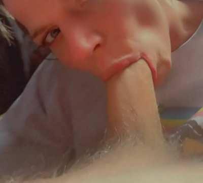 Love Deepthroating his monster cock‼️