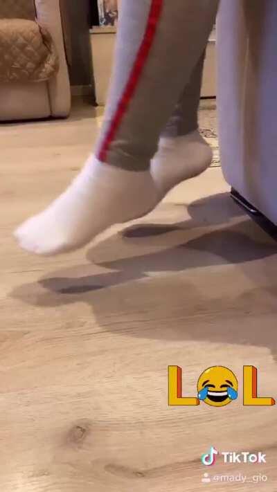 Mady Compares With Normies